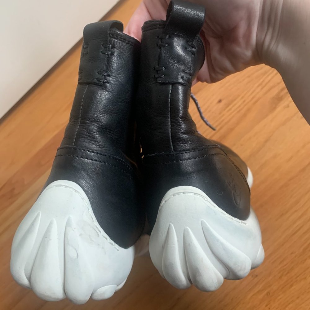 Fluevog Takami sz10, fit 8.5 - worn once! - Picture 3 of 4